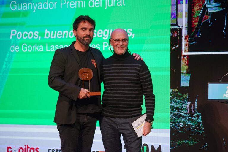‘Pocos, Buenos y Seguros’, Premio DAMA del Jurado del Showcase