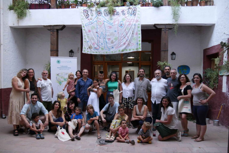 El laboratorio internacional ScriptNest reúne a diez guionistas en el Valle de Lecrín, Granada