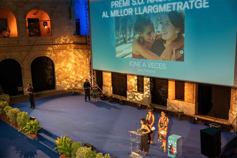 ‘Jone a veces’, de Sara Fantova, Premio DAMA Agustí Villaronga a la Mejor Película Nacional